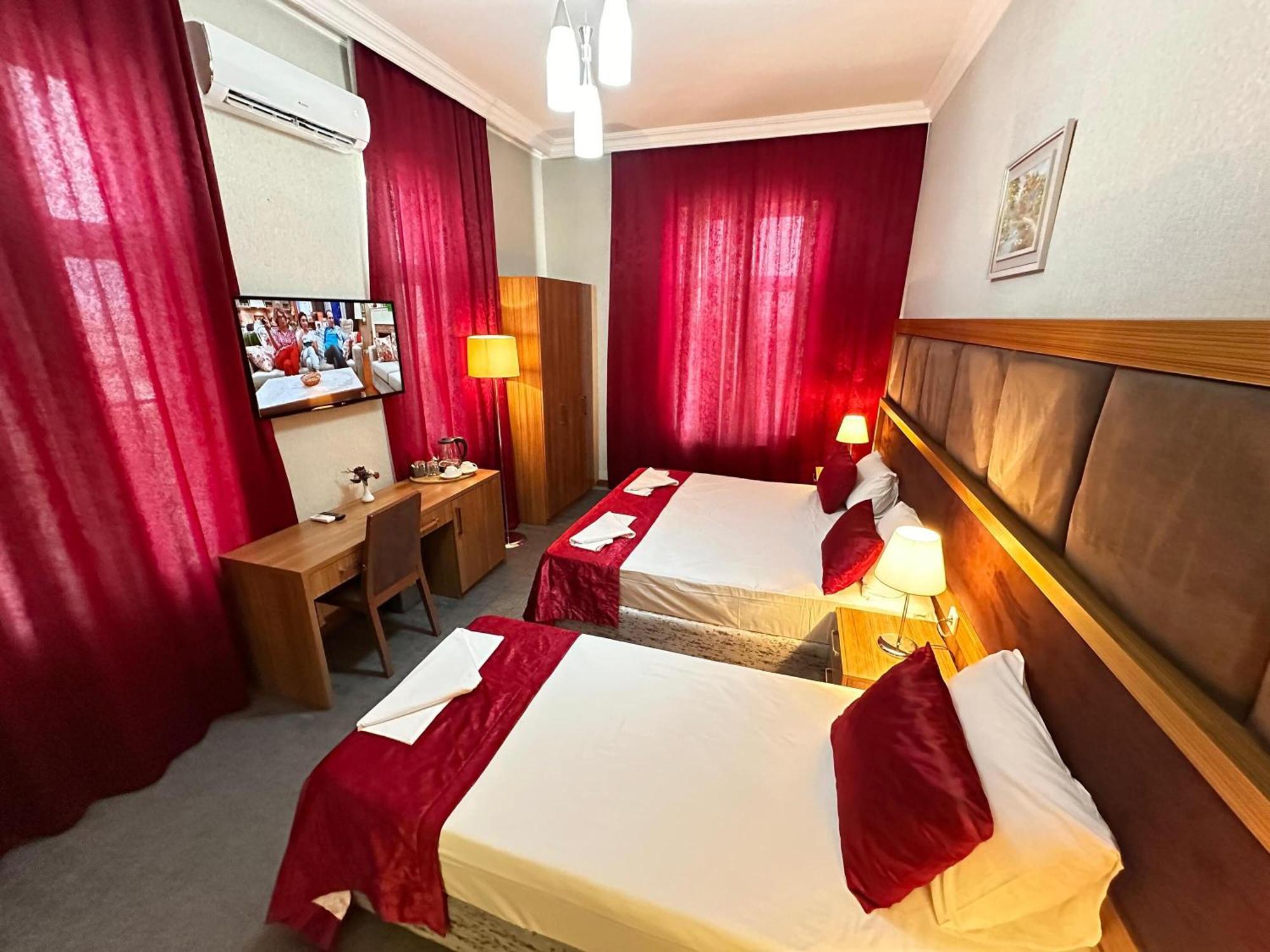 Turkiye Hotel - Free Massage Баку Номер фото