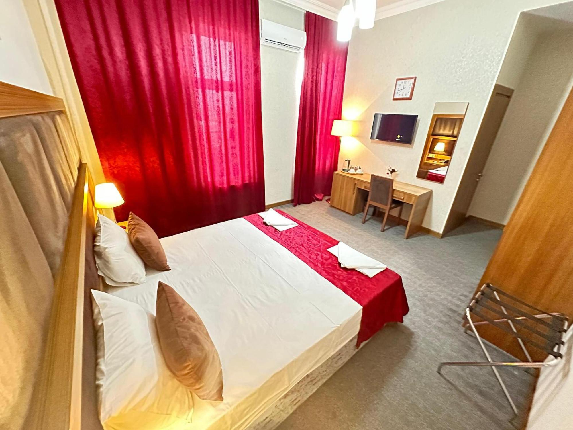 Turkiye Hotel - Free Massage Баку Экстерьер фото