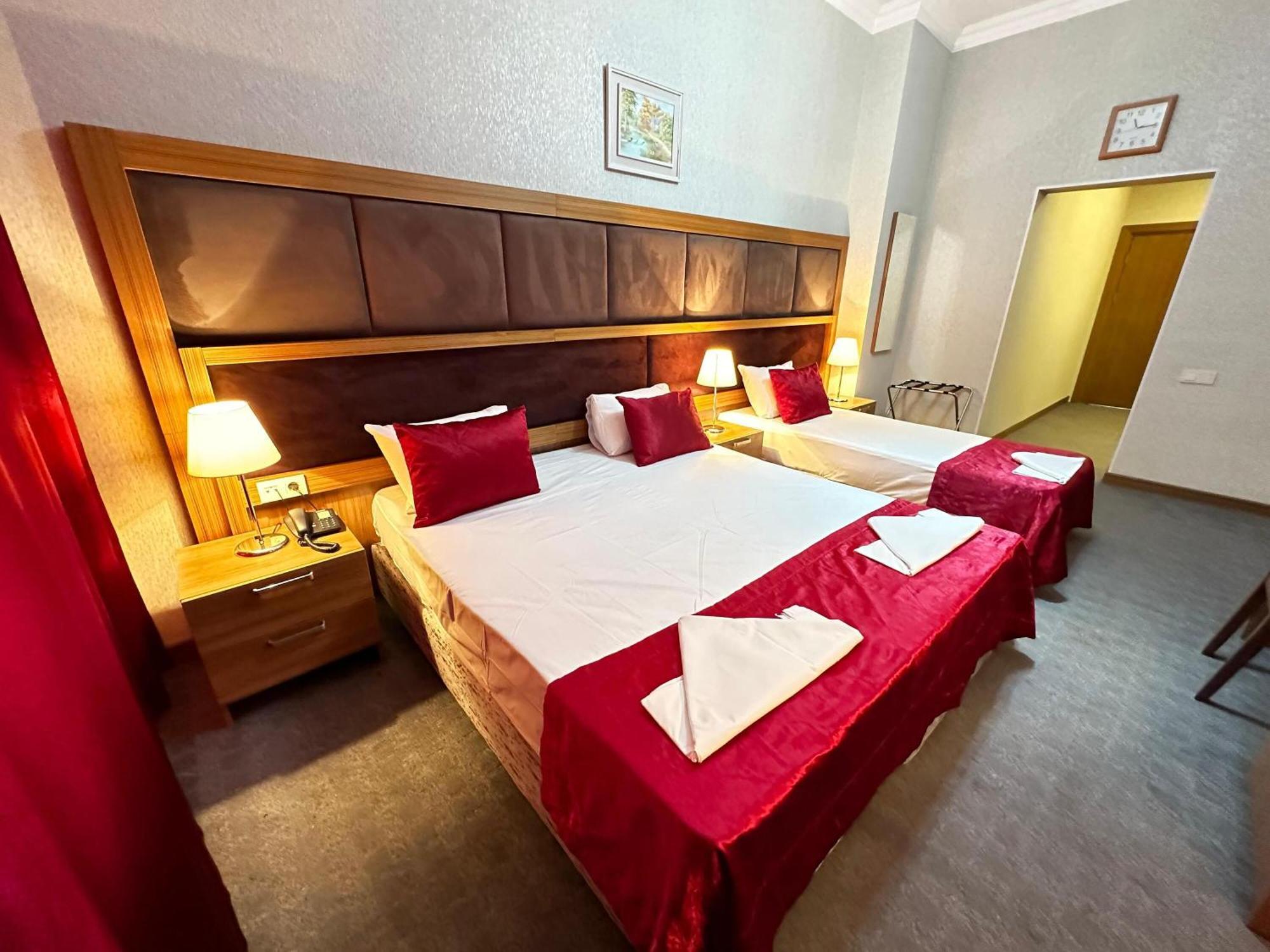 Turkiye Hotel - Free Massage Баку Экстерьер фото