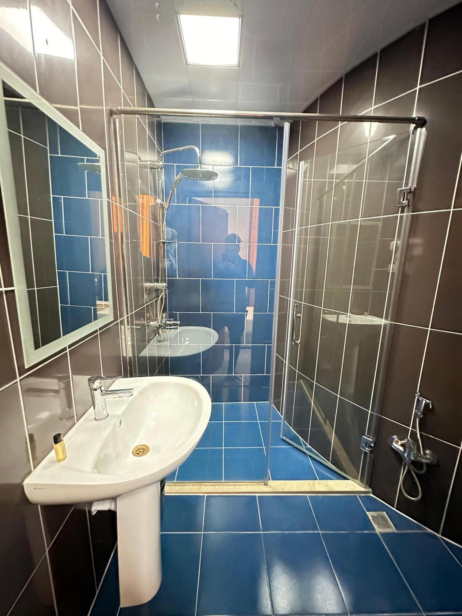 Turkiye Hotel - Free Massage Баку Экстерьер фото