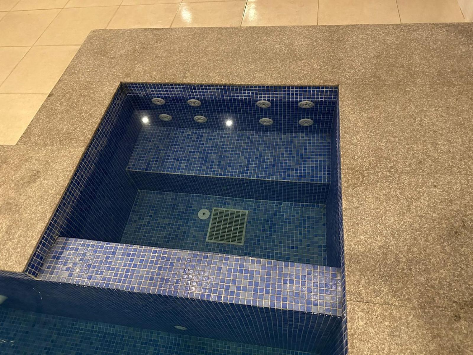 Turkiye Hotel - Free Massage Баку Экстерьер фото