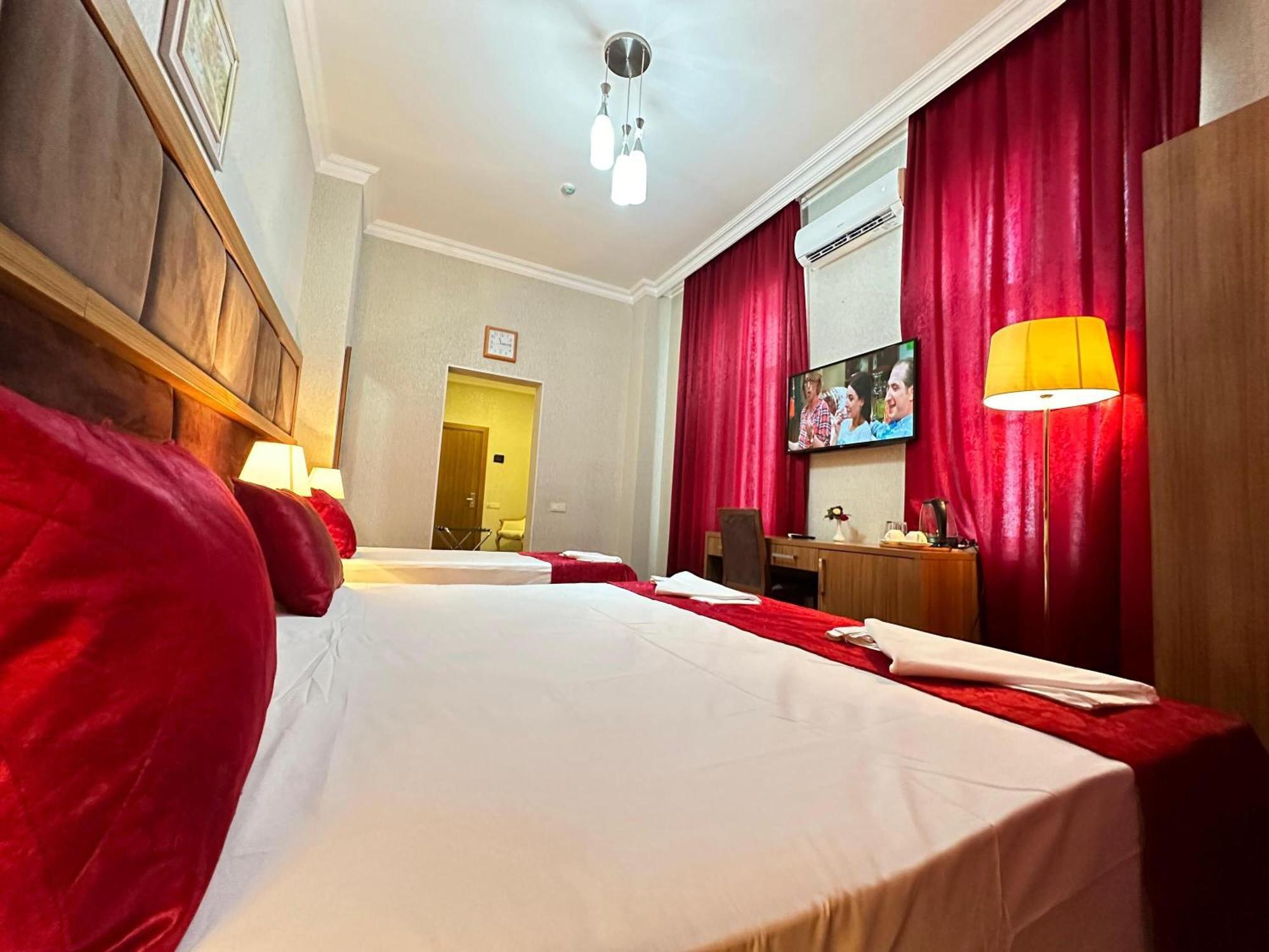 Turkiye Hotel - Free Massage Баку Номер фото